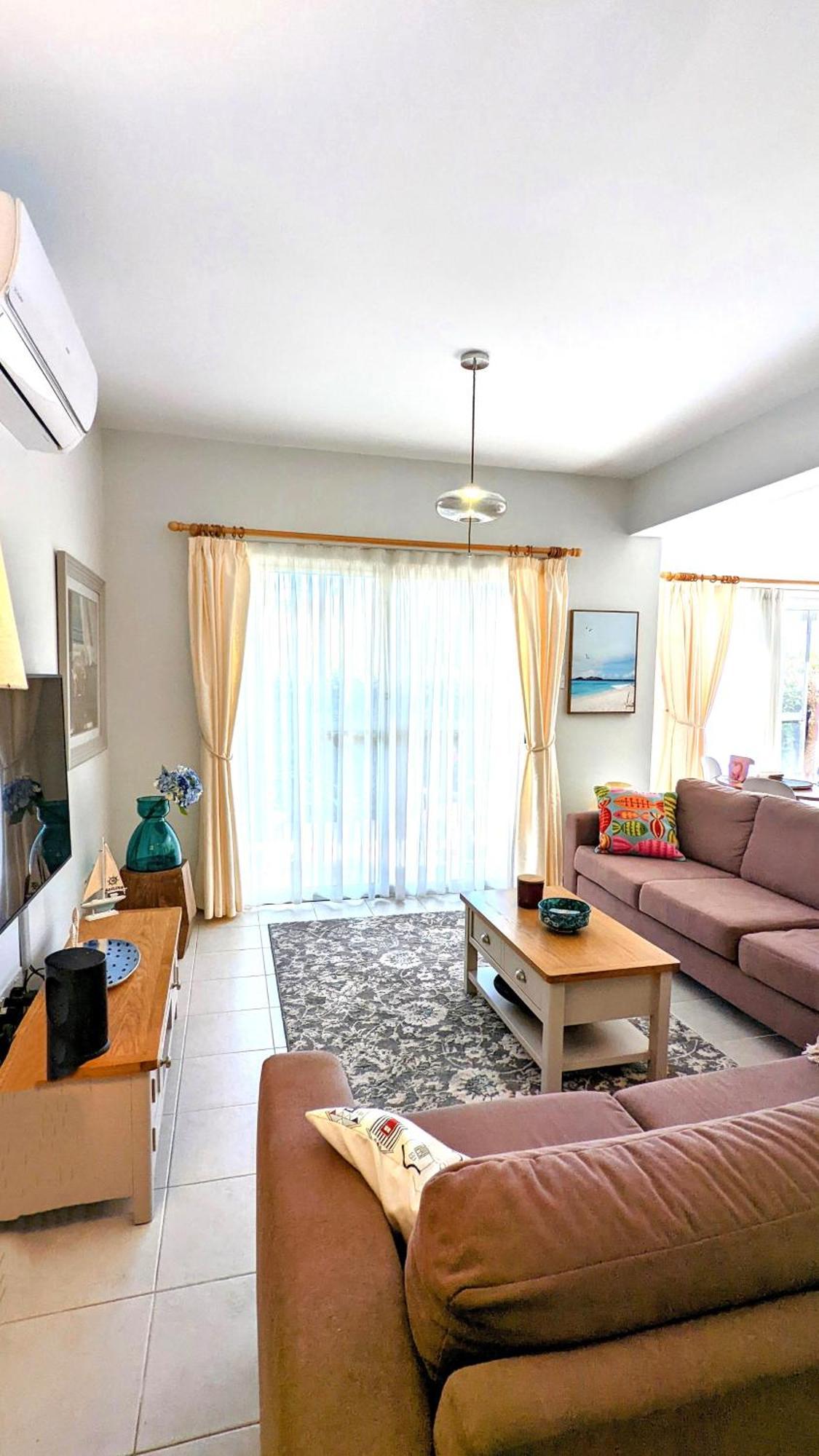 Stylish Garden Apartment At Paphos Harbour Exterior foto